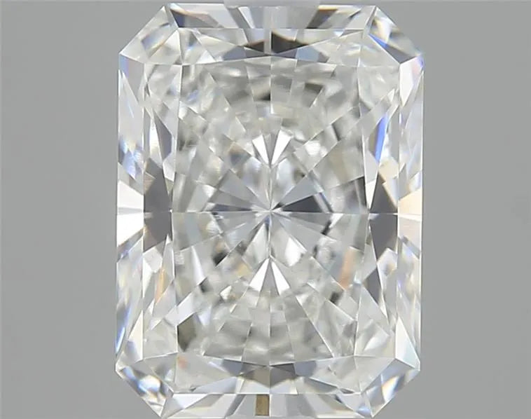 2.32ct Radiant Lab Grown Diamond (Colour F, Clarity VVS2, IGI Certified)