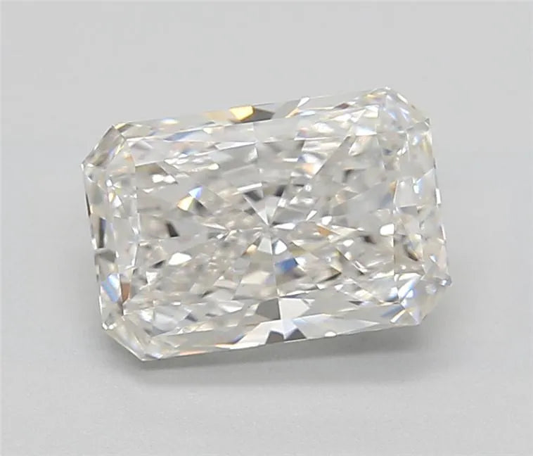 2.32ct Radiant Lab Grown Diamond (Colour G, Clarity VS1, IGI Certified)