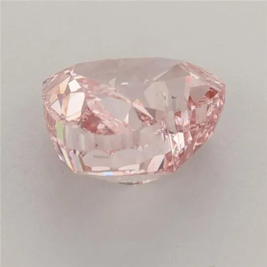 2.33ct Heart Lab Grown Diamond (Colour Fancy Intense Pink, Clarity VS1, IGI Certified)