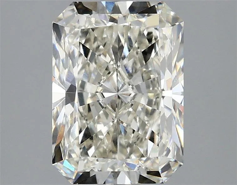 2.39ct Radiant Lab Grown Diamond (Colour H, Clarity VVS2, IGI Certified)
