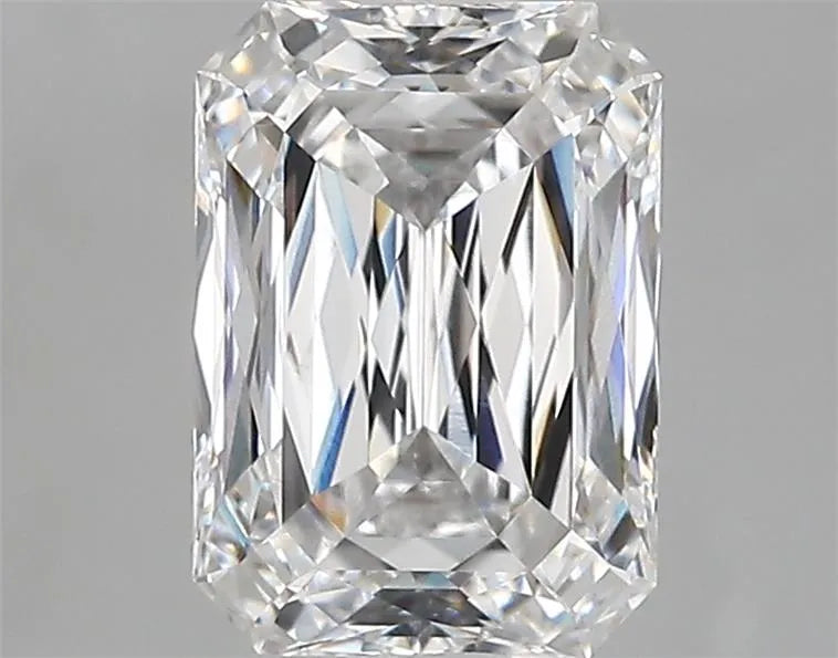 2.44ct Radiant Lab Grown Diamond (Colour D, Clarity VVS2, IGI Certified)