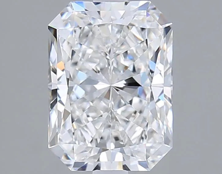 2.48ct Radiant Lab Grown Diamond (Colour D, Clarity VVS2, IGI Certified)