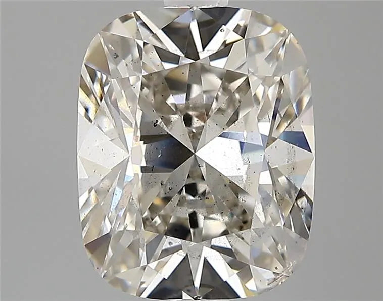 2.49ct Cushion modified Lab Grown Diamond (Colour I, Clarity SI1, IGI Certified)