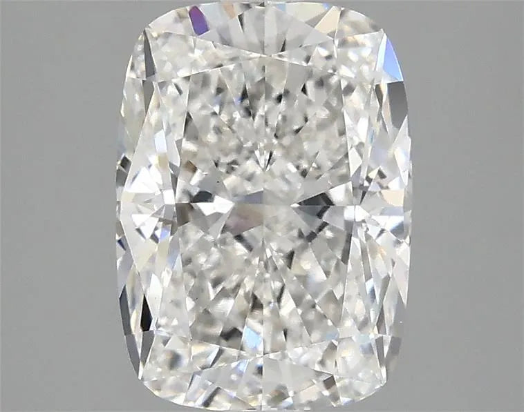 2.50ct Cushion modified Lab Grown Diamond (Colour E, Clarity VS2, IGI Certified)