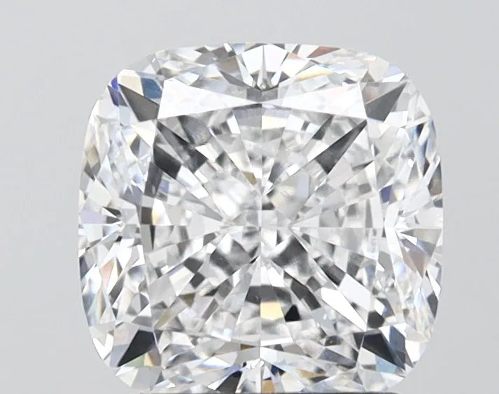 2.50ct Cushion modified Lab Grown Diamond (Colour E, Clarity VVS2, IGI Certified)