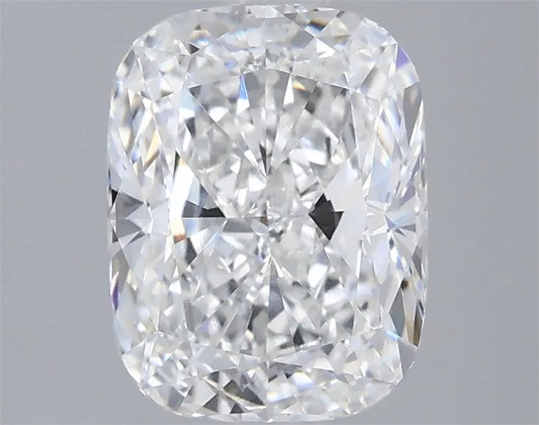 2.50ct Cushion modified Lab Grown Diamond (Colour E, Clarity VVS2, IGI Certified)