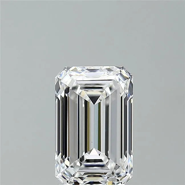 2.50ct Emerald Lab Grown Diamond (Colour D, Clarity VS1, IGI Certified)
