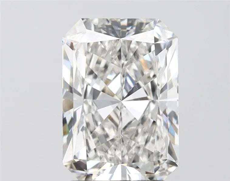 2.50ct Radiant Lab Grown Diamond (Colour G, Clarity VVS2, IGI Certified)
