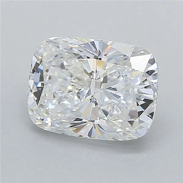 2.51ct Cushion modified Lab Grown Diamond (Colour E, Clarity VVS2, IGI Certified)