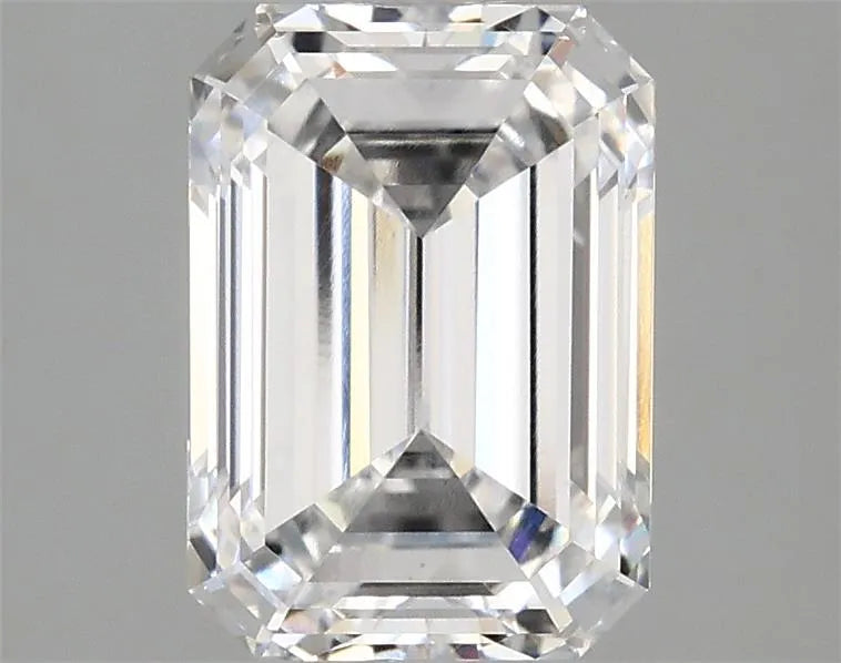 2.51ct Emerald Lab Grown Diamond (Colour D, Clarity VVS1, IGI Certified)