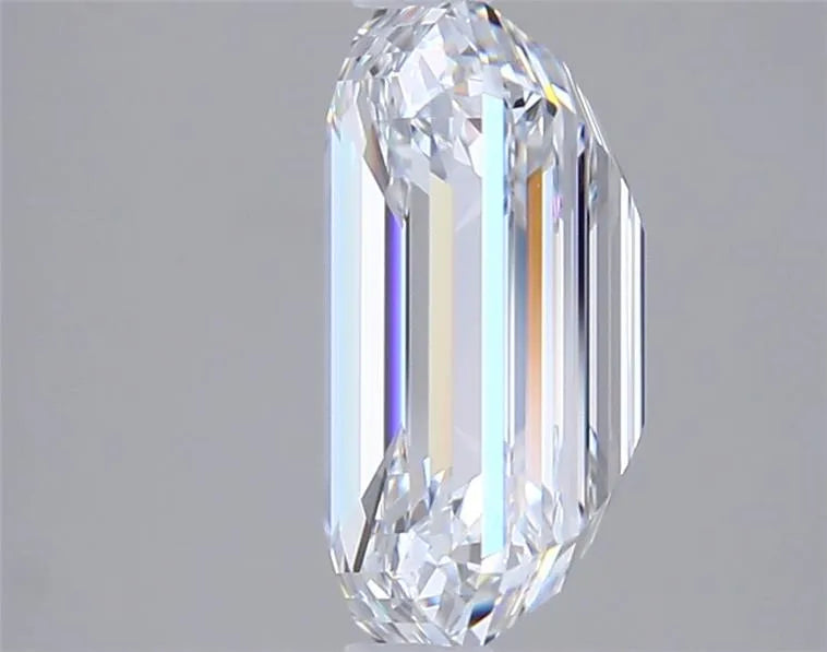 2.51ct Emerald Lab Grown Diamond (Colour F, Clarity VVS2, GIA Certified)