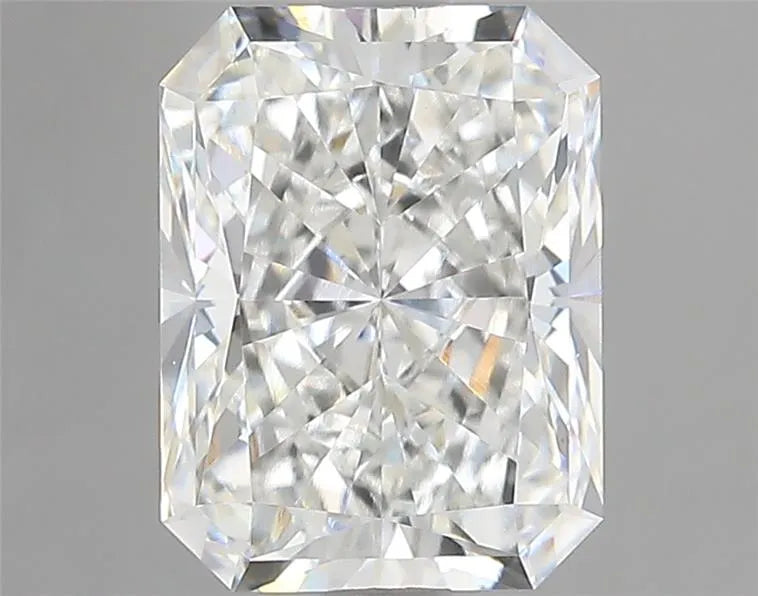 2.51ct Radiant Lab Grown Diamond (Colour E, Clarity VS1, IGI Certified)