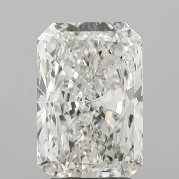 2.52ct Radiant Lab Grown Diamond (Colour G, Clarity VVS1, IGI Certified)