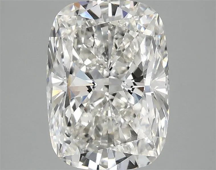 2.53ct Cushion modified Lab Grown Diamond (Colour G, Clarity VVS2, IGI Certified)