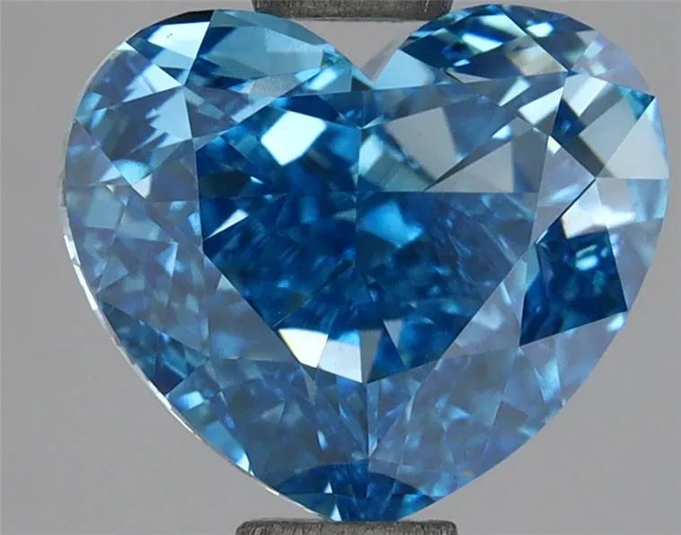 2.53ct Heart Lab Grown Diamond (Colour Fancy Vivid Blue, Clarity VS1, IGI Certified)
