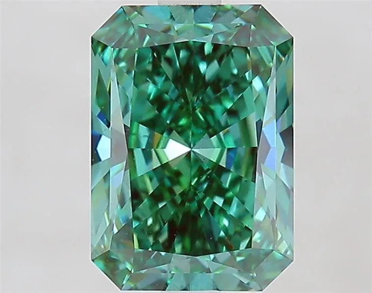 2.54ct Radiant Lab Grown Diamond (Colour Fancy Vivid Green, Clarity VS1, IGI Certified)