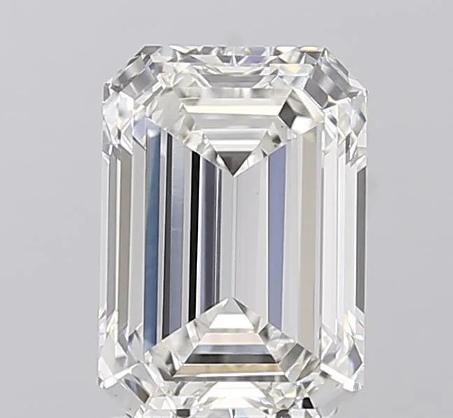 2.55ct Emerald Lab Grown Diamond (Colour F, Clarity VVS2, IGI Certified)