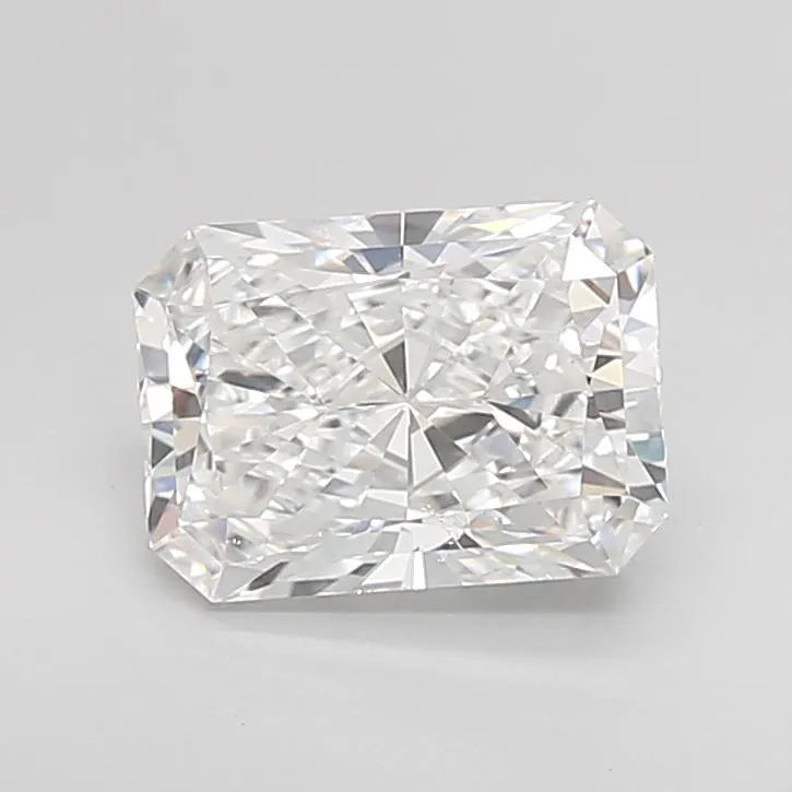 2.55ct Radiant Lab Grown Diamond (Colour D, Clarity VVS2, IGI Certified)