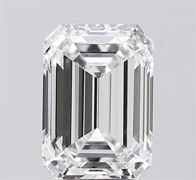 2.56ct Emerald Lab Grown Diamond (Colour E, Clarity VVS2, IGI Certified)