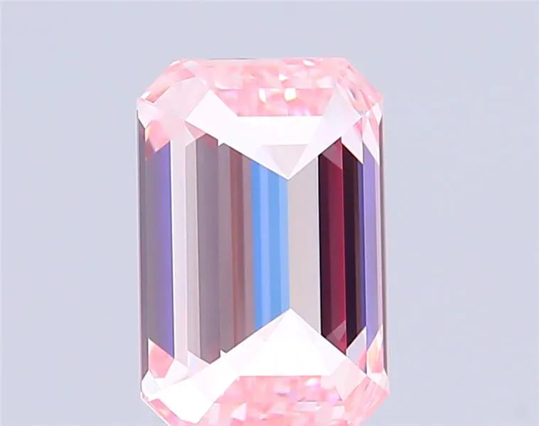 2.57ct Emerald Lab Grown Diamond (Colour Fancy Intense Pink, Clarity VVS1, IGI Certified)