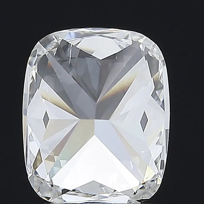 2.59ct Cushion modified Lab Grown Diamond (Colour E, Clarity SI1, IGI Certified)