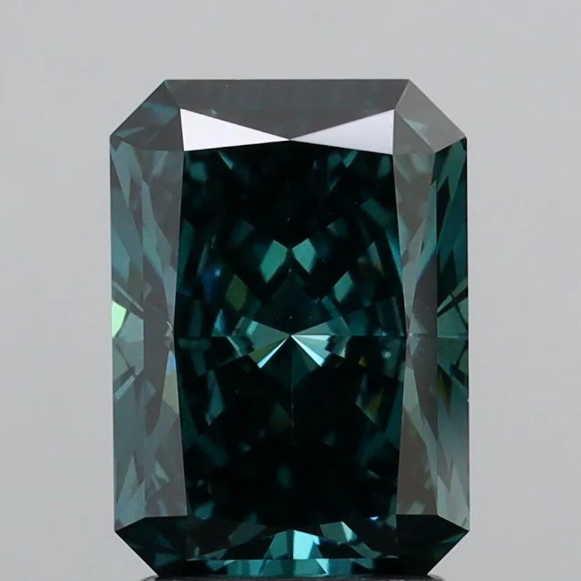 2.59ct Radiant Lab Grown Diamond (Colour Fancy Deep Green, Clarity VVS1, IGI Certified)