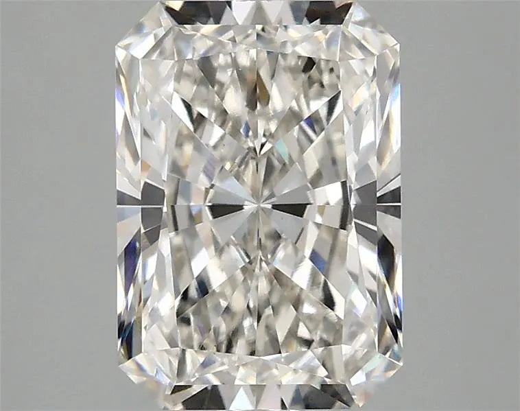 2.59ct Radiant Lab Grown Diamond (Colour G, Clarity VS1, IGI Certified)
