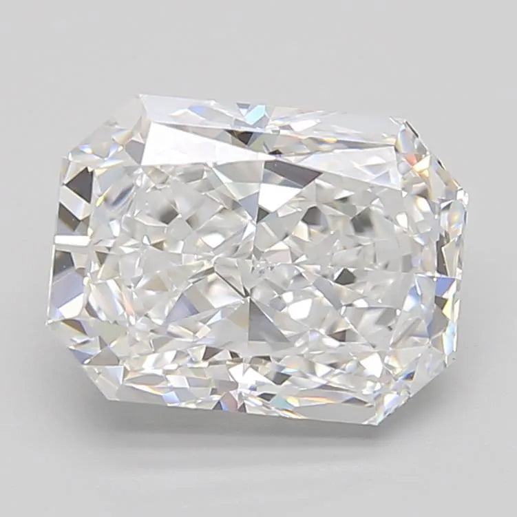 2.63ct Radiant Lab Grown Diamond (Colour D, Clarity VVS1, GIA Certified)