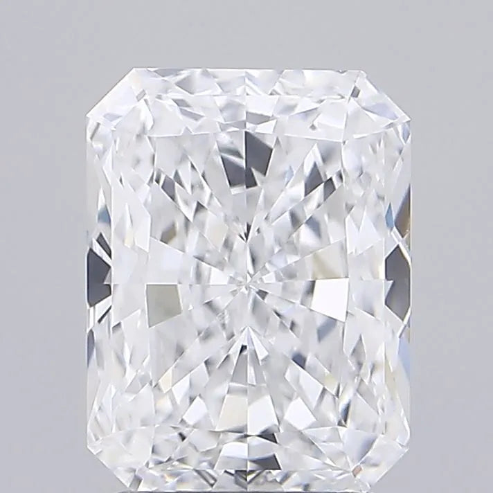 2.65ct Radiant Lab Grown Diamond (Colour D, Clarity VVS1, IGI Certified)