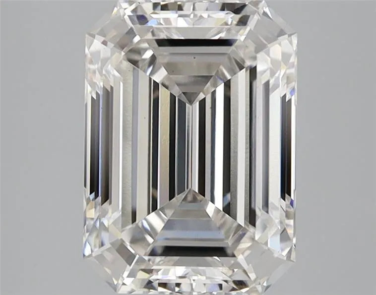 2.70ct Emerald Lab Grown Diamond (Colour G, Clarity VS1, IGI Certified)