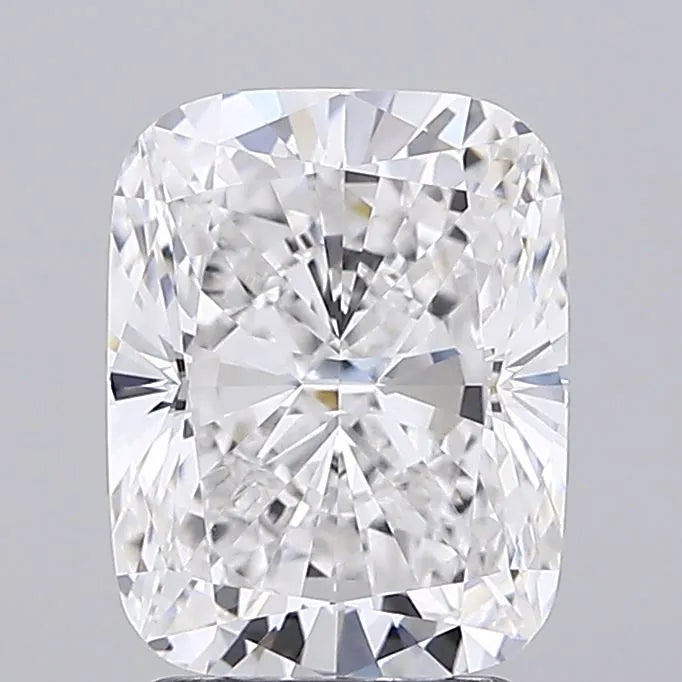 2.73ct Cushion modified Lab Grown Diamond (Colour E, Clarity VVS1, IGI Certified)