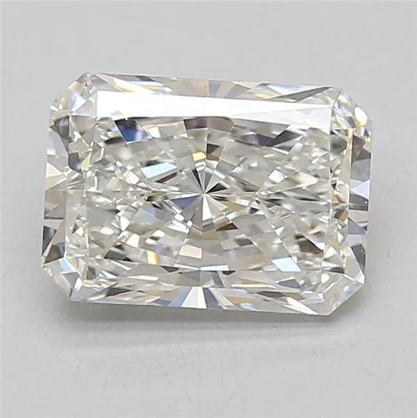 2.73ct Radiant Lab Grown Diamond (Colour F, Clarity VVS2, IGI Certified)