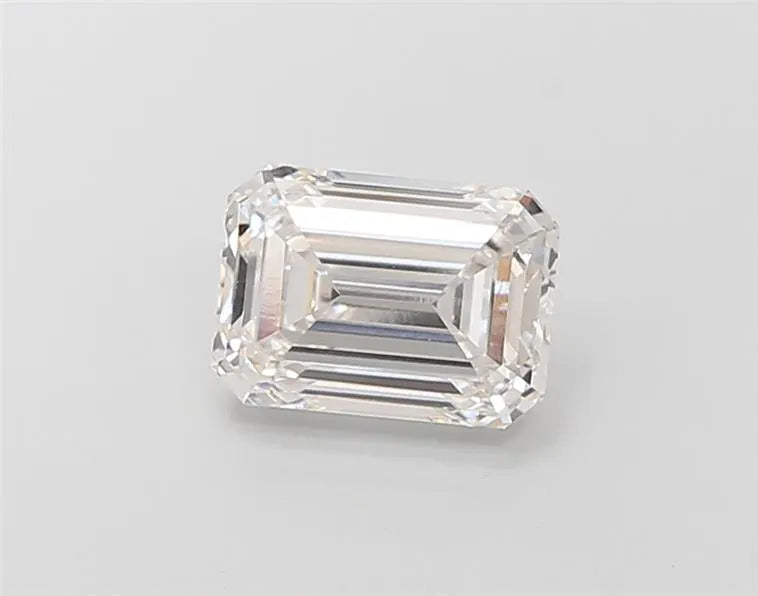 2.75ct Emerald Lab Grown Diamond (Colour G, Clarity VS1, IGI Certified)