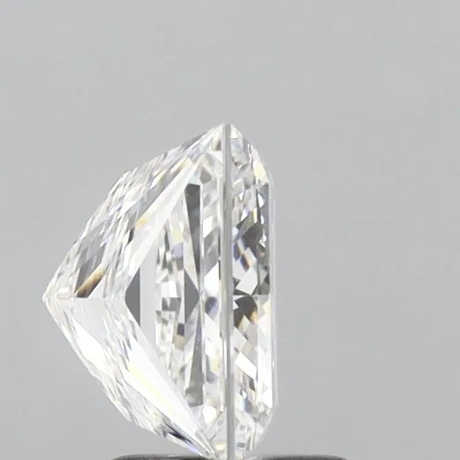 2.75ct Princess Lab Grown Diamond (Colour E, Clarity VVS2, IGI Certified)