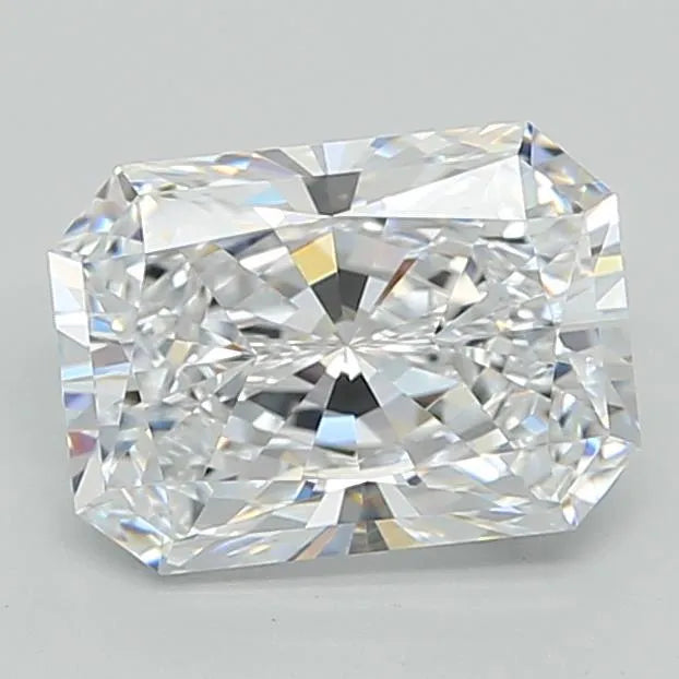 2.75ct Radiant Lab Grown Diamond (Colour D, Clarity VVS1, IGI Certified)