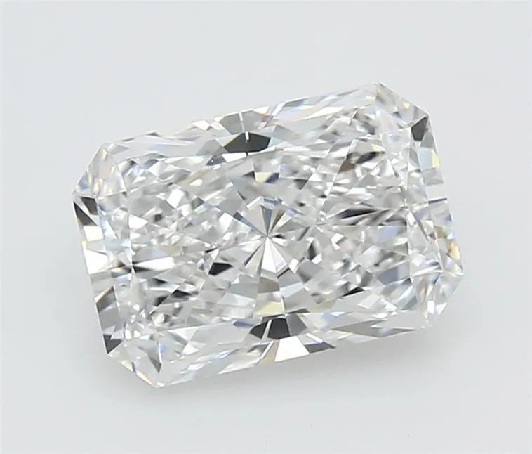 2.80ct Radiant Lab Grown Diamond (Colour D, Clarity VVS2, GIA Certified)