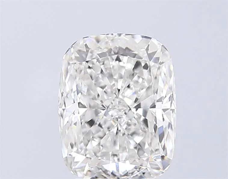 2.81ct Cushion modified Lab Grown Diamond (Colour E, Clarity VVS1, IGI Certified)