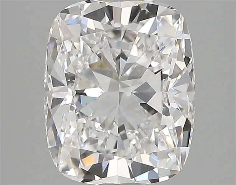 2.82ct Cushion modified Lab Grown Diamond (Colour E, Clarity VVS2, IGI Certified)