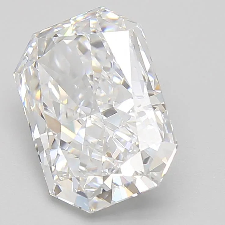 2.84ct Radiant Lab Grown Diamond (Colour D, Clarity IF, GIA Certified)