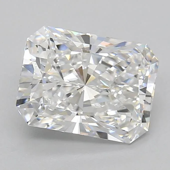2.86ct Radiant Lab Grown Diamond (Colour D, Clarity VVS1, IGI Certified)