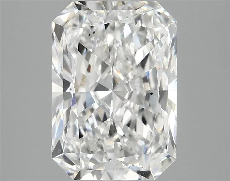 2.87ct Radiant Lab Grown Diamond (Colour E, Clarity VS2, IGI Certified)