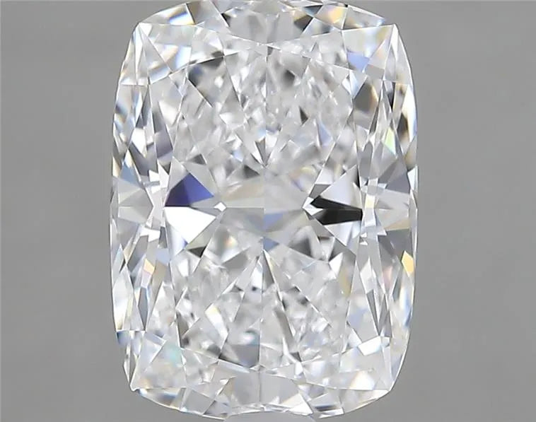 2.88ct Cushion modified Lab Grown Diamond (Colour D, Clarity VVS2, IGI Certified)