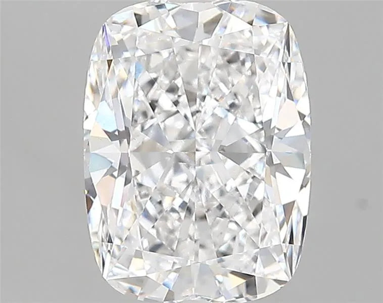 2.89ct Cushion modified Lab Grown Diamond (Colour D, Clarity VVS2, IGI Certified)