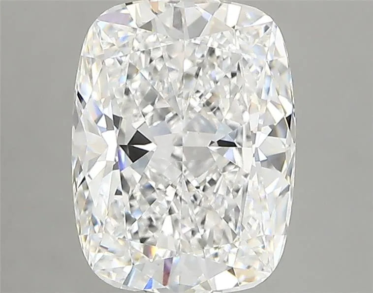 2.89ct Cushion modified Lab Grown Diamond (Colour D, Clarity VVS2, IGI Certified)