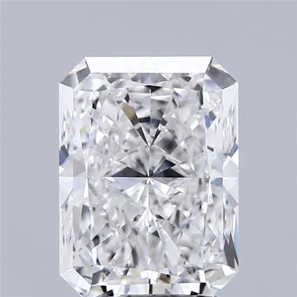 2.90ct Radiant Lab Grown Diamond (Colour E, Clarity VVS2, IGI Certified)