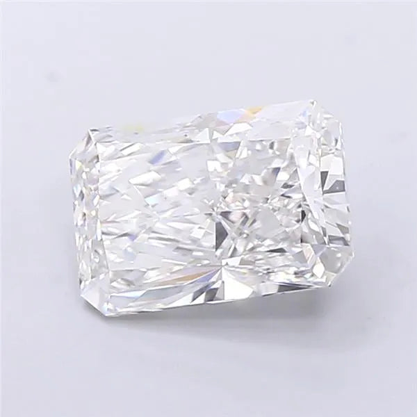 2.93ct Radiant Lab Grown Diamond (Colour D, Clarity VVS2, IGI Certified)