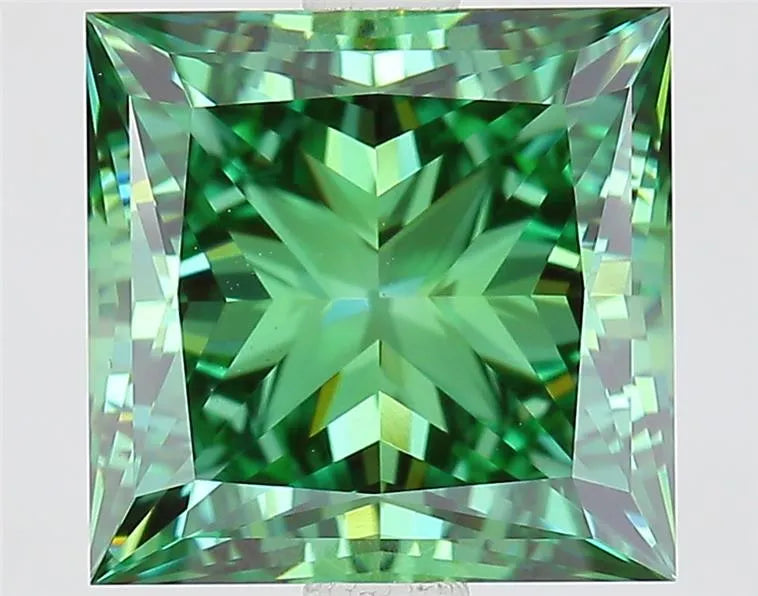 2.95ct Princess Lab Grown Diamond (Colour Fancy Vivid Green, Clarity VVS2, IGI Certified)