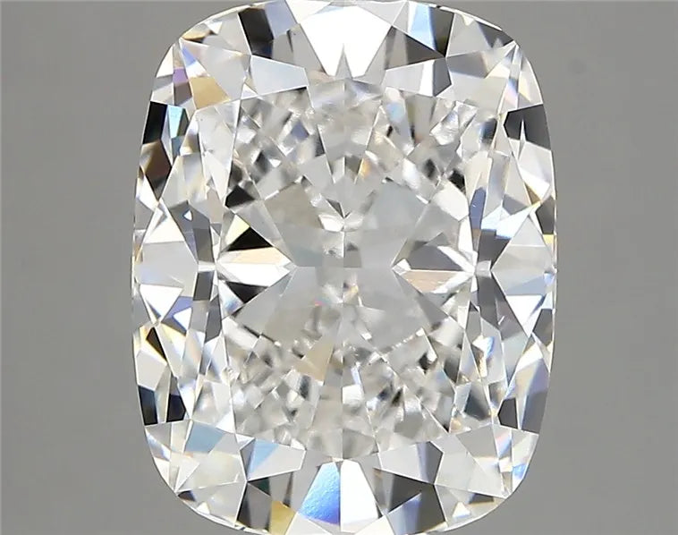 5.64ct Cushion modified Lab Grown Diamond (Colour E, Clarity VVS2, IGI Certified)