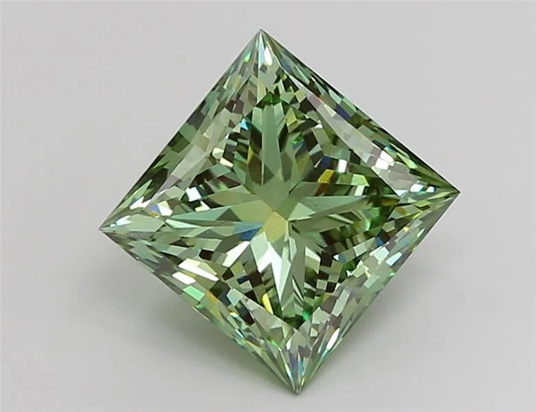 3.59ct Princess Lab Grown Diamond (Colour Fancy Vivid Green, Clarity VVS2, IGI Certified)