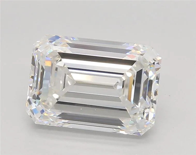 4.01ct Emerald Lab Grown Diamond (Colour E, Clarity VVS2, IGI Certified)
